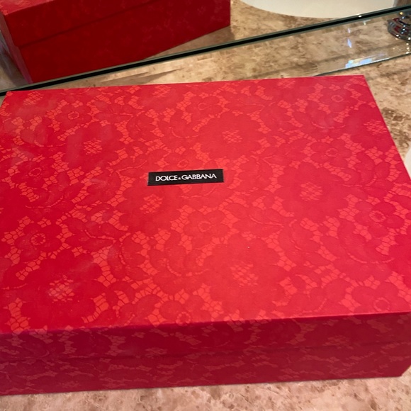 BRAND NEW DOLCE & GABBANA BETH RED LACW TOE ANKE BOOTS - Picture 7 of 16